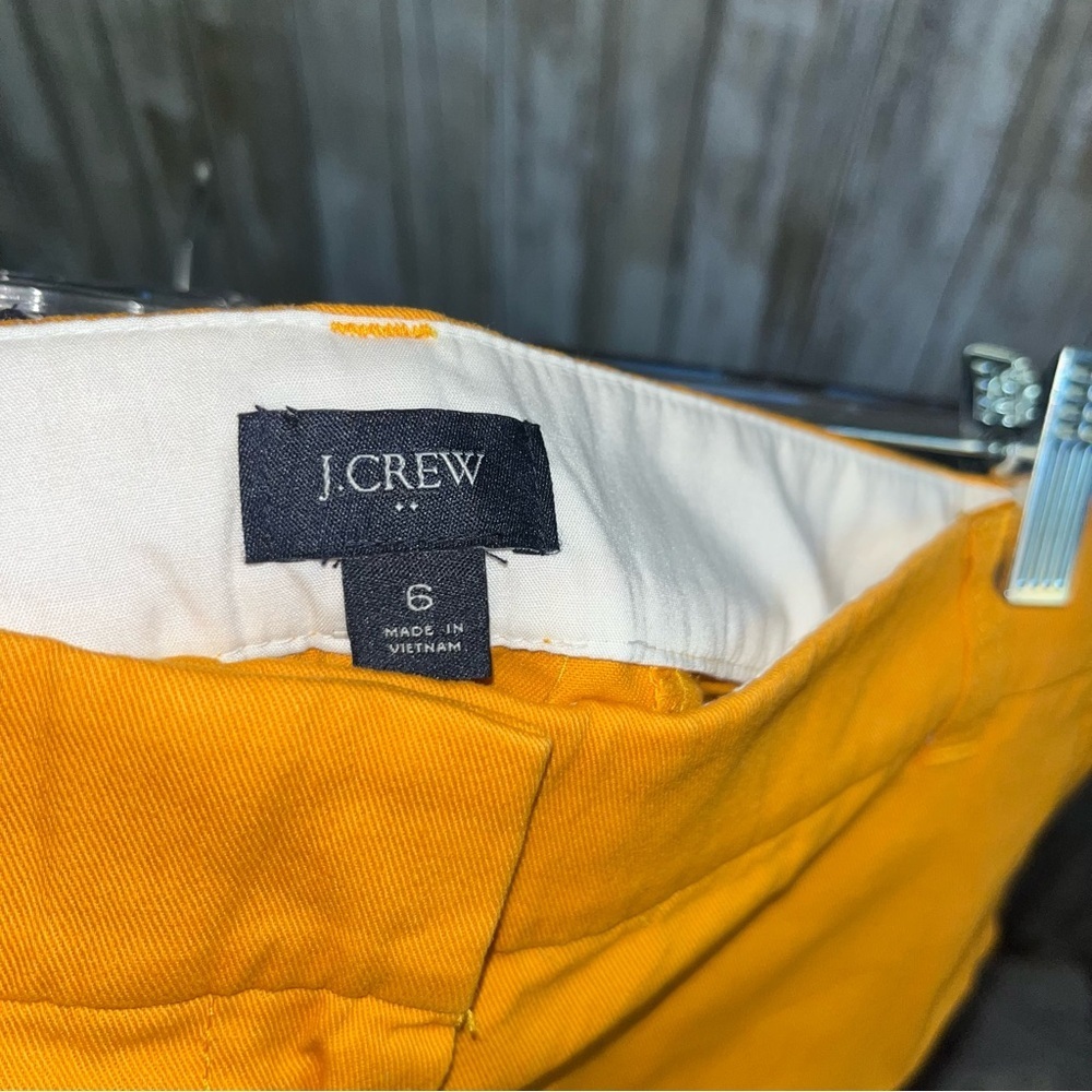 J.Crew Mustard Yellow Chino Shorts 3.5” Inseam NWT Size 6 Summer Bright - Picture 5 of 6
